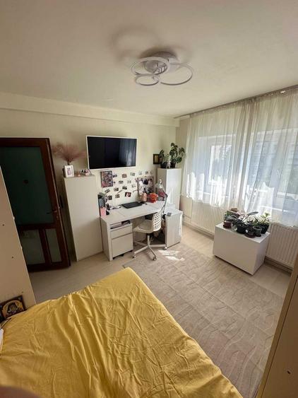 Apartament cu 2 camere decomandat în Ozana