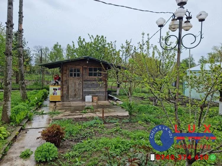 Casă cu Teren 1750 Mp în Babadag