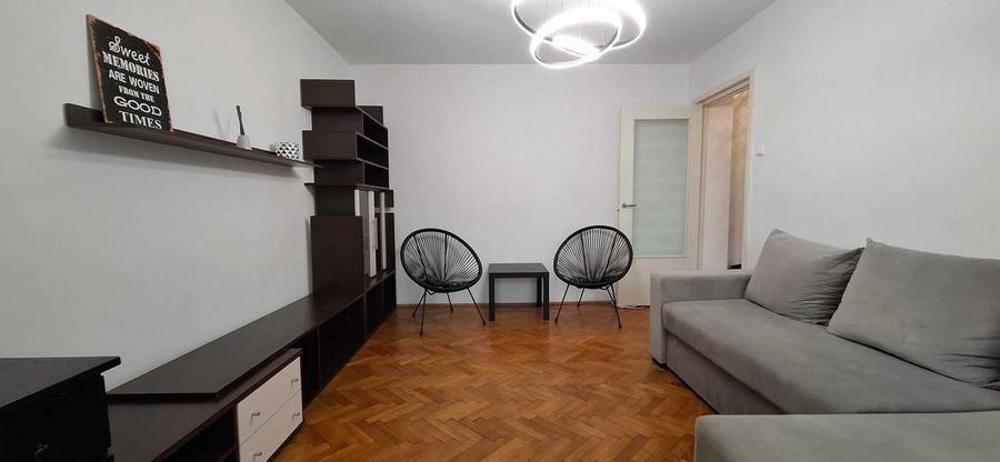 Apartament cu 2 camere decomandat în Răcădău