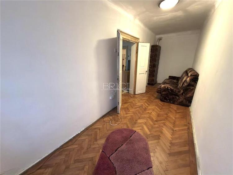 Apartament cu 2 camere semidecomandat în Centrul Istoric