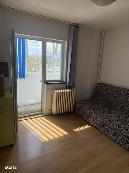 Apartament cu 2 camere în Triaj