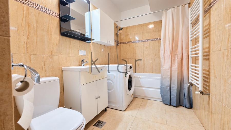Apartament cu 3 camere semidecomandat, mobilat în Gheorgheni