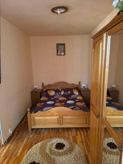 Apartament cu 2 camere în Micro 6