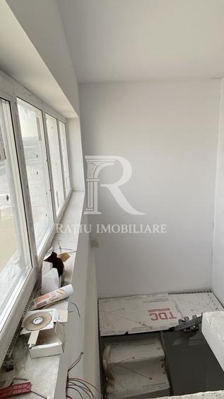 Casă cu 4 camere cu Canalizare în Sânmartin