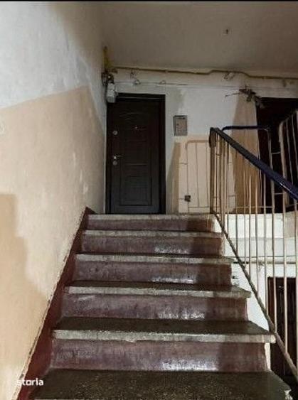 Apartament 2 camere Barlad, Cota parte 3/8 , ID: R3280167 - 9