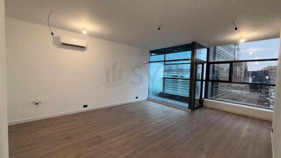 Apartament cu 2 camere semidecomandat în Pipera