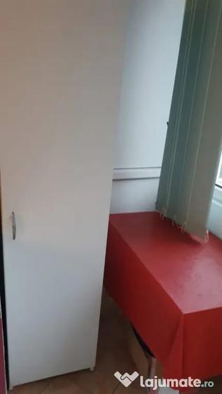 Garsonieră semidecomandată în Apărătorii Patriei