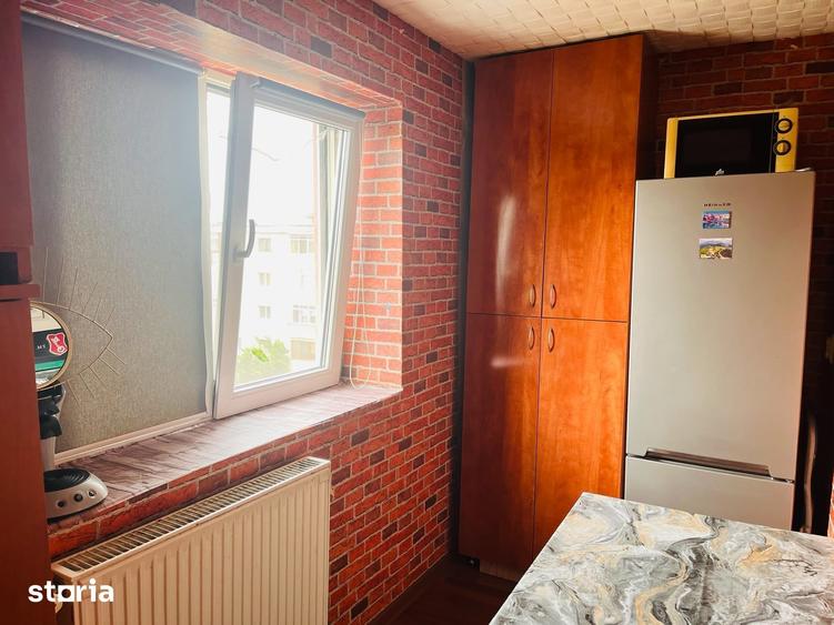 Apartament cu 2 camere în 1 Mai