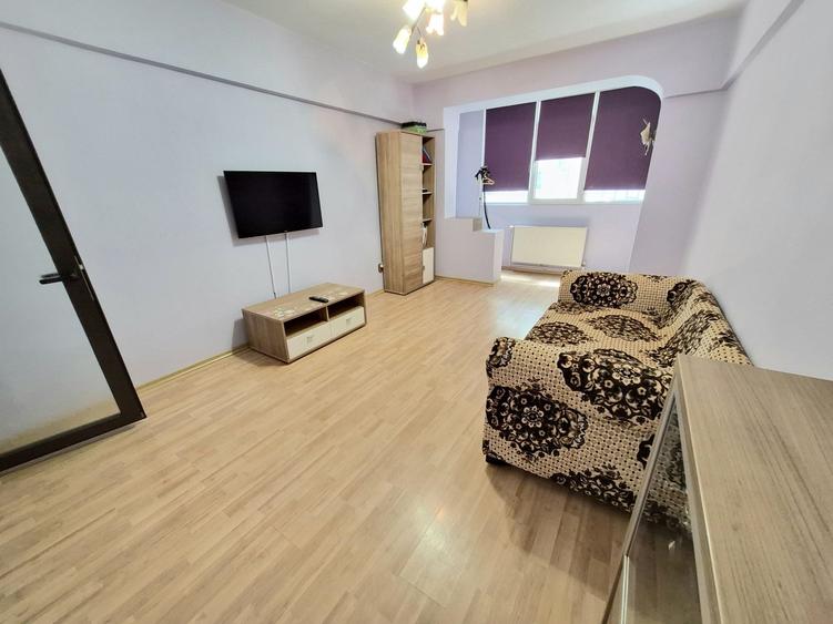 Inchiriez 2 camere micro 17 parter - 1