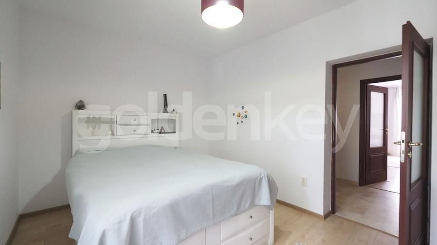 Apartament cu 3 camere decomandat, mobilat în Floreasca