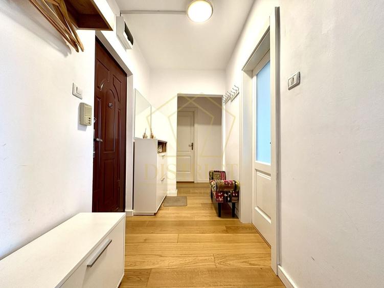Apartament cu 2 camere decomandat, mobilat în Complex Studențesc