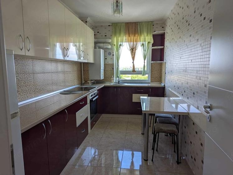 Inchiriez Apartament 2 camere - 4
