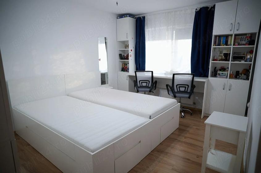 Apartament cu 3 camere decomandat în Micro 5