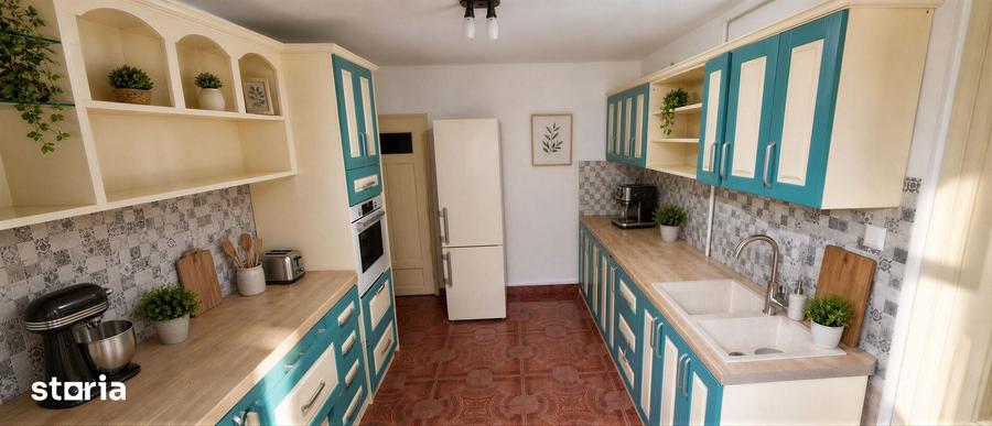 Casă cu 5 camere cu Teren 411 Mp în Central