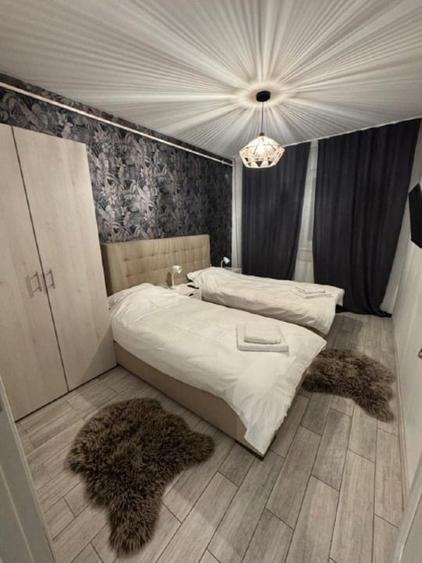 Apartament cu 3 camere decomandat, mobilat în Florești