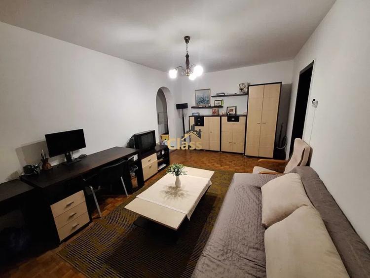 Apartament cu 2 camere semidecomandat, mobilat în Mărăști