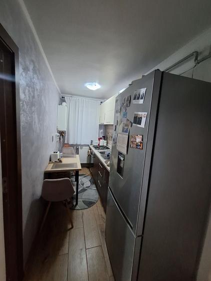 Apartament 3 camere semidecomandat - 8