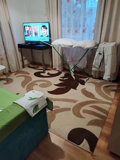 Apartament cu 2 camere decomandat în Apărătorii Patriei