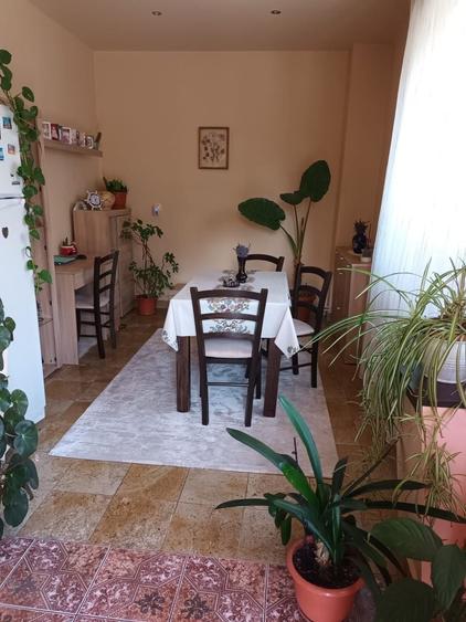 Casă individuală cu 3 camere cu Canalizare în Bâlc