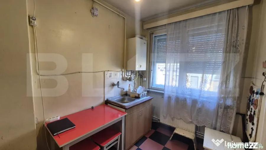 Apartament cu 2 camere semidecomandat în Central