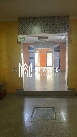 Spațiu comercial, de 80 mp, în Central