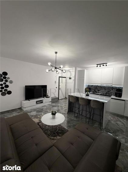Apartament cu 2 camere, mobilat în Sud — fotografia 1
