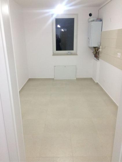 Apartament cu 2 camere decomandat în Exterior Vest