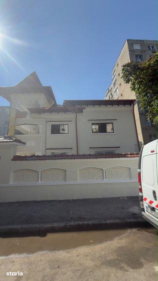 Casă cu Canalizare în Rahova