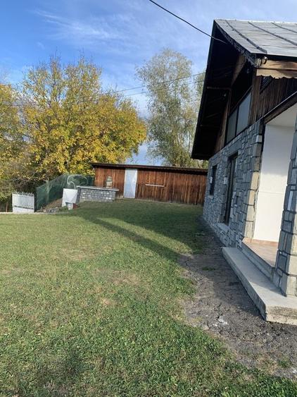 Casă cu 4 camere în Central