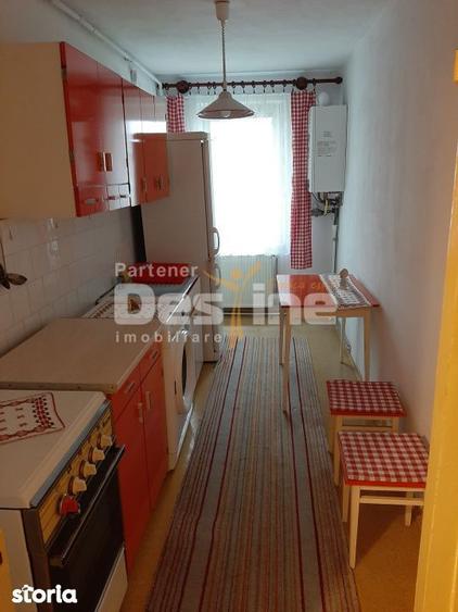Apartament cu 2 camere, mobilat în Dârste