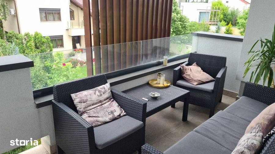 Apartament cu 4 camere în Central
