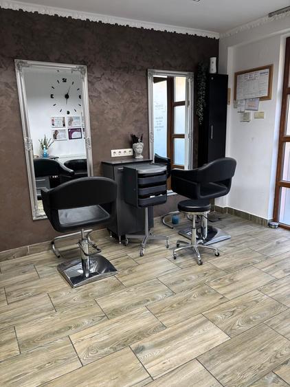 Apartament cu 2 camere semidecomandat în 7 Noiembrie
