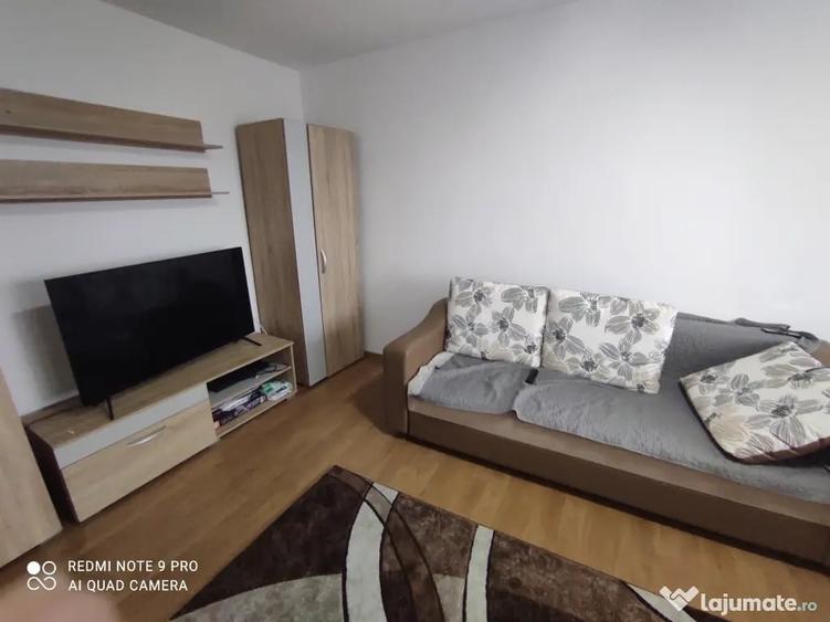 Apartament cu 2 camere decomandat în Tătărași
