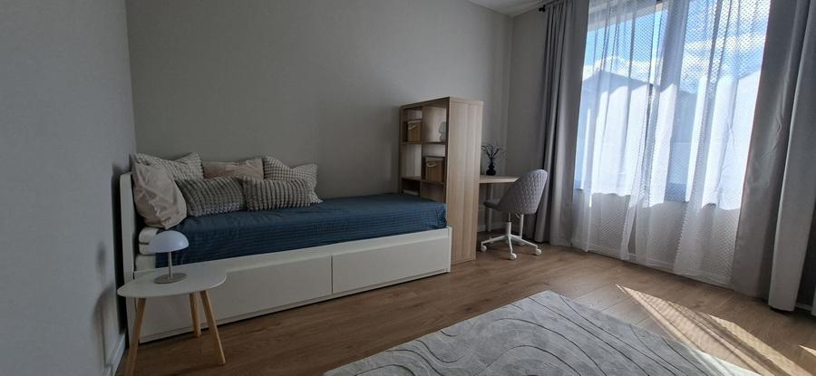 Duplex cu 3 camere cu Canalizare în Dumbrăvița