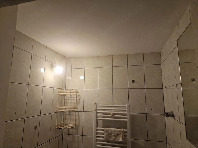 Garsonieră decomandată în Central