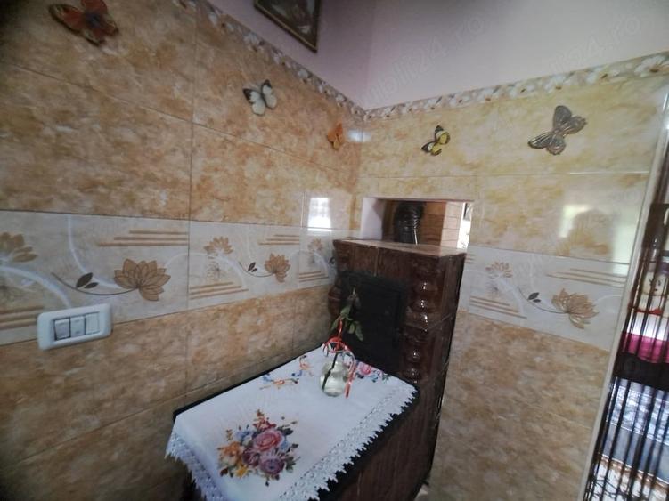 Casă cu 1 camere cu Teren 687 Mp în Vest