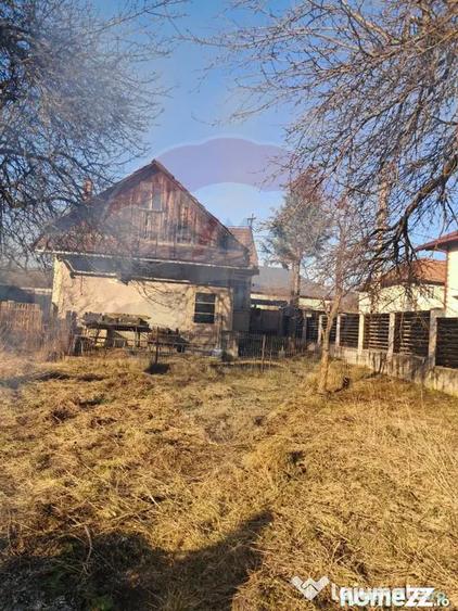 Casă cu 2 camere cu Teren 1591 Mp în Ultracentral