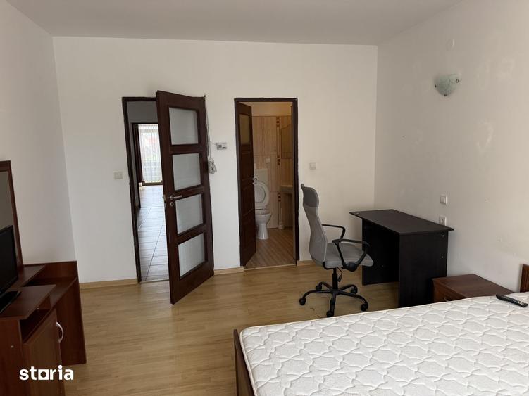 Apartament cu 2 camere, mobilat în Vasile Aaron