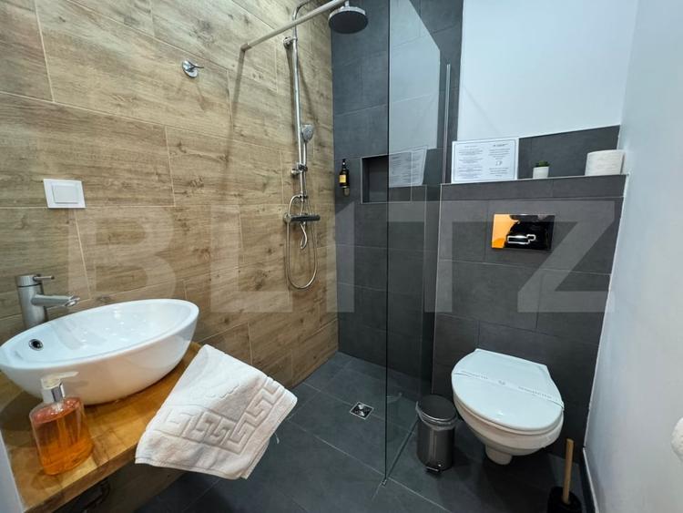 Casă individuală cu 5 camere cu Canalizare în Hunedoara