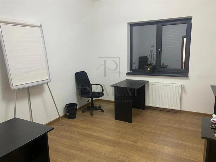 Birou, de 65 mp, în Cetății