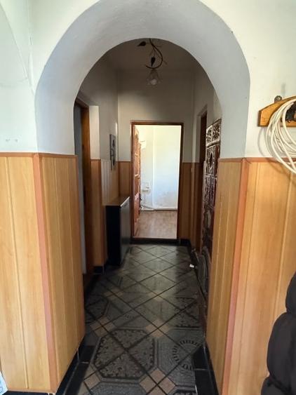 Casă cu 3 camere cu Teren 320 Mp în Sud-Est