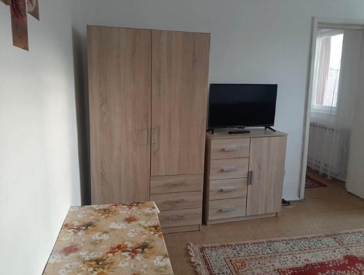 Apartament cu 2 camere nedecomandat în Calea Aradului