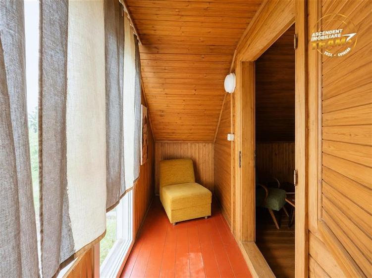 Casă individuală cu 4 camere cu Teren 2200 Mp în Băcel