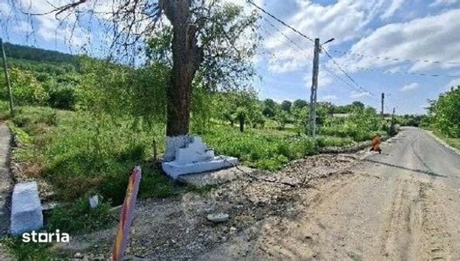 Teren de 968 mp, în Găiceana