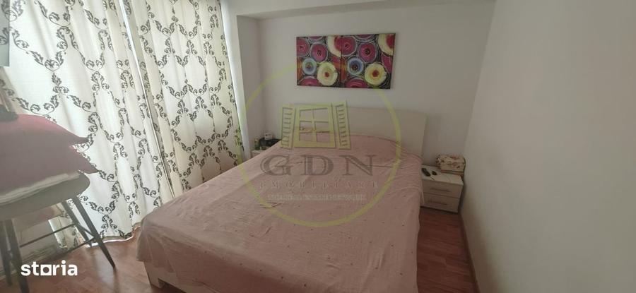 Apartament cu 3 camere decomandat în Titulescu
