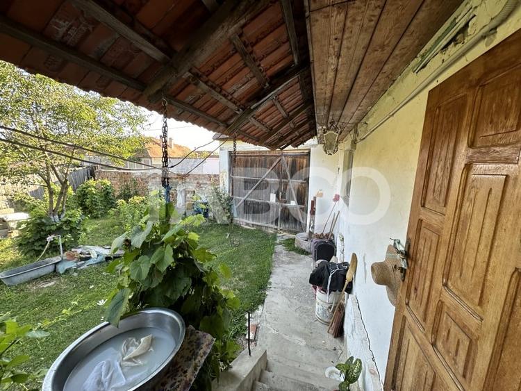 Casă individuală cu 2 camere cu Canalizare în Părău