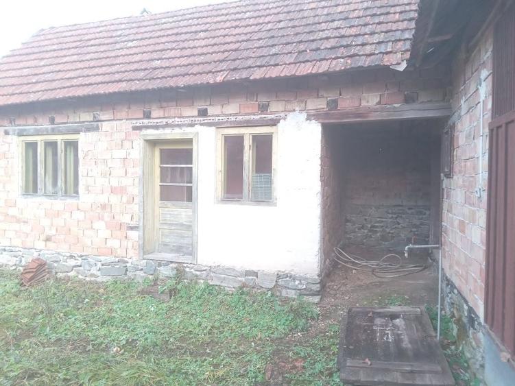Casă cu 4 camere în Criștioru de Jos