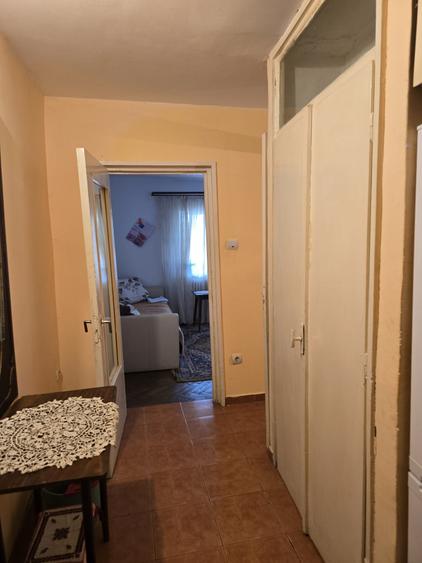 Garsonieră decomandată în Aradului