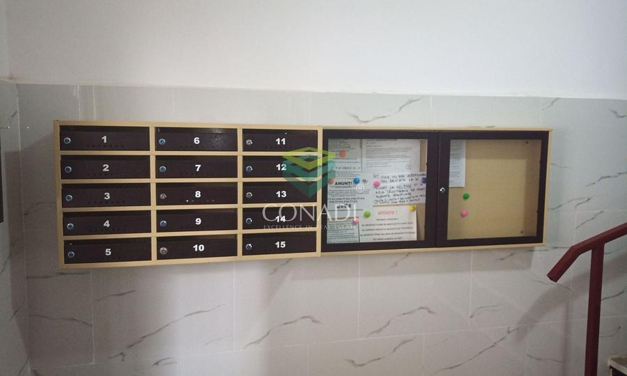 Apartament cu 3 camere decomandat în Dristor