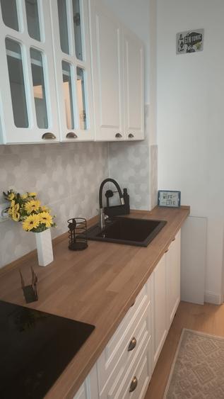 Apartament cu 2 camere semidecomandat, mobilat în Alexandru Obregia